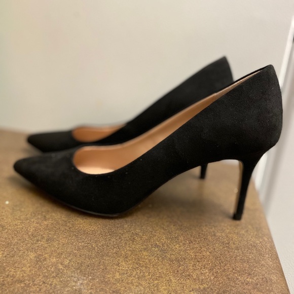 Call it spring heels - Picture 1 of 2